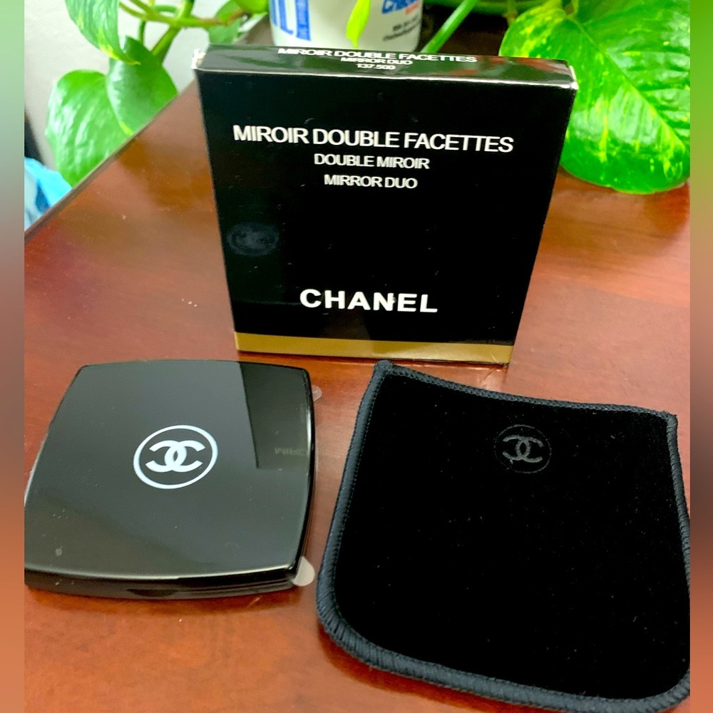 Sold*** Chanel Compact Mirror- NWOT Double Mirror in box